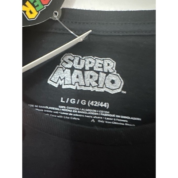NWT Nintendo Super Mario Brothers Luigi Yoshi Tee T-Shirt - Sz Large - Picture 3 of 4